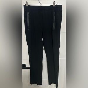 Old Navy Active Men's Dynamic Fleece 4-Way Stretch- Size Medium